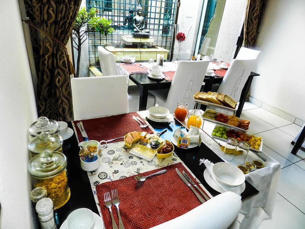 Le Petit Fillan Hotel แซนด์ตัน ภายนอก รูปภาพ