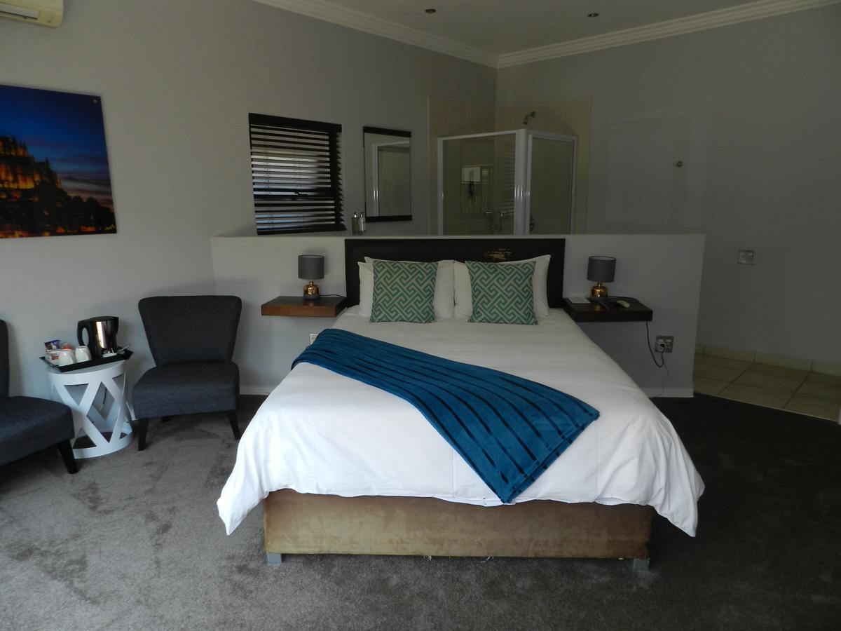 Le Petit Fillan Hotel แซนด์ตัน ภายนอก รูปภาพ